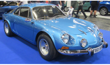 1 18 (1 16) Renault A110 1600S, 1971 г, масштабная модель, Bburago, scale16