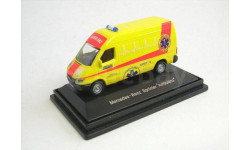 1 87 Mercedes-Benz Sprinter Ambulanz