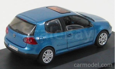1:43 VOLKSWAGEN GOLF V , 3 DOORS, 2003 г, масштабная модель, schuco, scale43