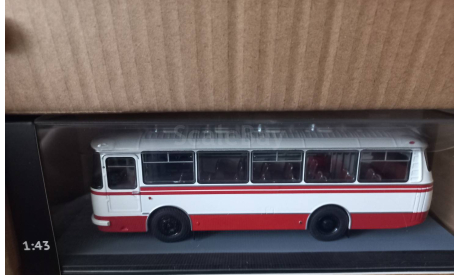 Лаз 695Н Classicbus новый редкий Красный, масштабная модель, scale43