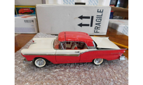 FORD Skyliner,1:24 , Franklin Mint, масштабная модель, 1/24
