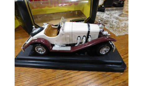 Mercedes Benz SSK (1928) , Bburago 1:24, масштабная модель, scale24