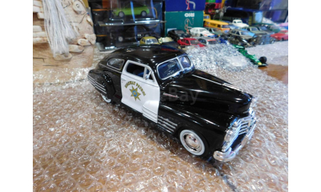 1948 Chevy Aerosedan Fleetline, Motor Max 1:24., масштабная модель, Chevrolet, scale24