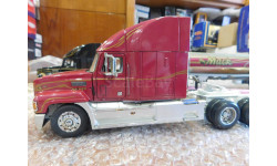 FRANKLIN MINT, Mack Elite CL 613 Truck , 1:32