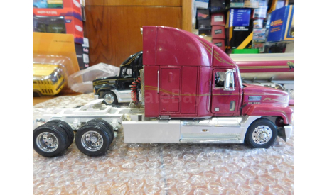 FRANKLIN MINT, Mack Elite CL 613 Truck , 1:32, масштабная модель, scale32