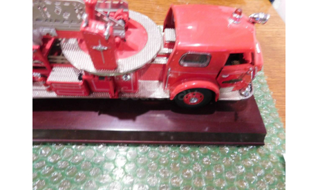 FRANKLIN MINT, 1965 American LaFrance Ladder Truck, 1:32, масштабная модель, scale32