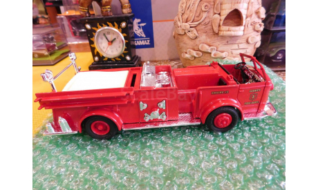 American LaFrance 700 Series, ERTL, 1:30, масштабная модель, scale30