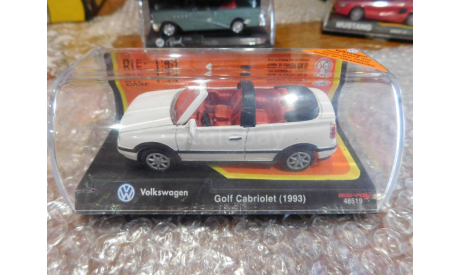 Volkswagen Golf Cabriolet 1993,  New-Ray в боксе, масштабная модель, 1:43, 1/43