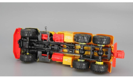 КрАЗ-260 БРО-200 желтый/красный, масштабная модель, Наш Автопром, scale43