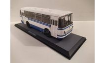 Автобус ЛАЗ-695Н бело-синий, масштабная модель, Classicbus, 1:43, 1/43