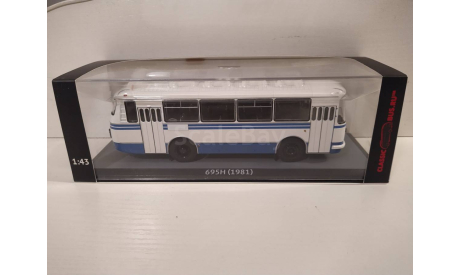 Автобус ЛАЗ-695Н бело-синий, масштабная модель, Classicbus, 1:43, 1/43