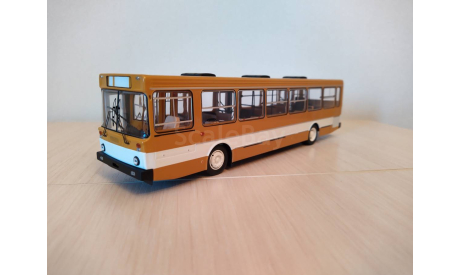 ЛиАЗ-5256 турмалин желто-белый, масштабная модель, DEMPRICE, scale43