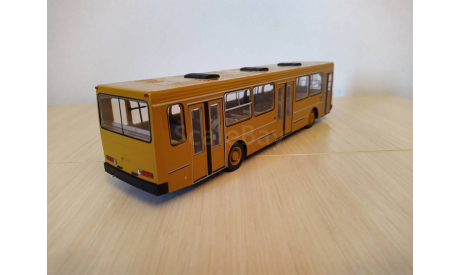 ЛиАЗ-5256 жёлтый циркон, масштабная модель, DEMPRICE, scale43