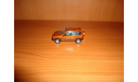 Chevrolet Niva, масштабная модель, Bauer/Cararama/Hongwell, scale43