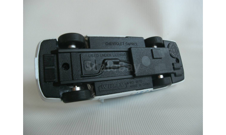 1:43 Chevrolet Caprice, Милиция ДПС, масштабная модель, Welly, scale43