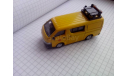 1:64 Toyota Hiace дорожная служба, пр-во TINY, Hong Kong, масштабная модель, scale64