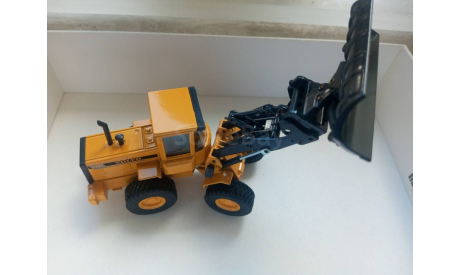 1:50 VOLVO L-70C пр-во JOAL, Испания, масштабная модель трактора, scale50