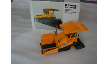 1:50  асфальтоукладчик DEMAG DF 140 CS, масштабная модель трактора, scale50, NZG