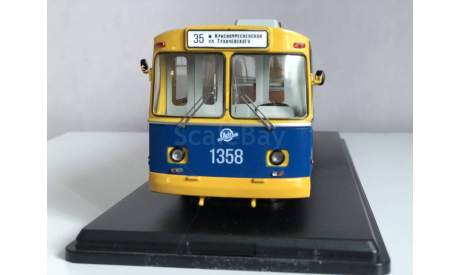 Троллейбус ЗИУ-682Б сине-желтый, масштабная модель, Start Scale Models (SSM), 1:43, 1/43