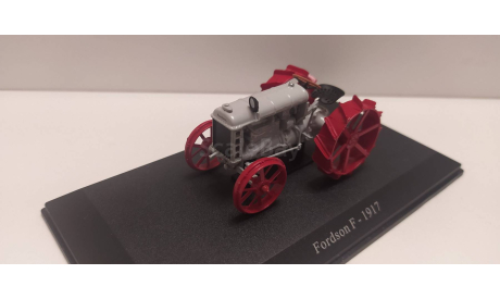 Фордзон-Путиловец Universal Hobbies, масштабная модель, scale43, ГАЗ