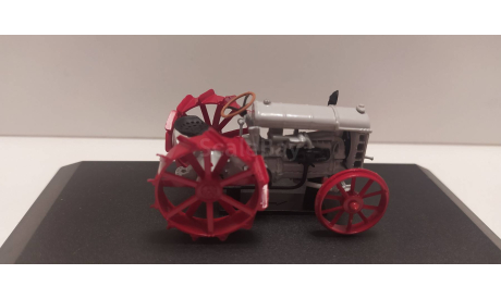 Фордзон-Путиловец Universal Hobbies, масштабная модель, scale43, ГАЗ