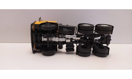 МАЗ-6422 89г АИСТ, масштабная модель, scale43