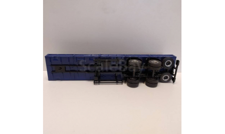 МАЗ-643068 и полуприцеп МАЗ-93866 SMM, масштабная модель, scale43