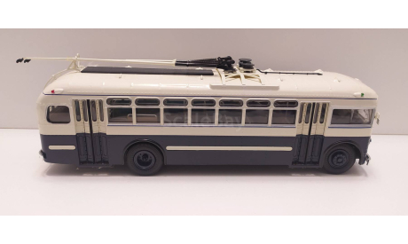 Троллейбус МТБ-82 Ultra-models светлый, масштабная модель, scale43, ЗИЛ