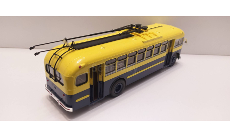 Троллейбус МТБ-82 Ultra-models темный, масштабная модель, scale43, ЗИЛ