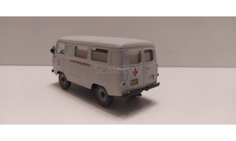 УАЗ-450А санитарный СарЛаб, масштабная модель, scale43, Москвич