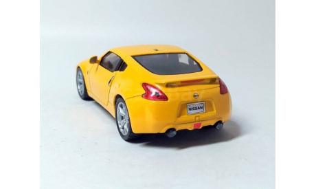 Nissan-370Z (жёлтый) Ниссан DeAgostini  Б.9777, масштабная модель, scale43