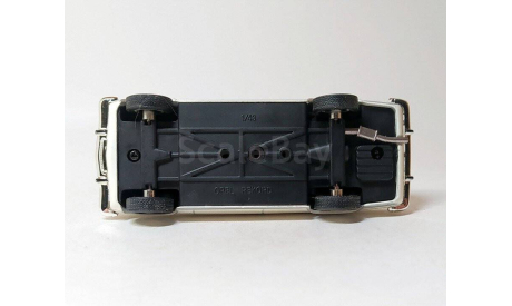 Opel Rekord D 2.1 liter 1973-1977 (белый/чёрный) Опель IXO  Б.10285, масштабная модель, scale43