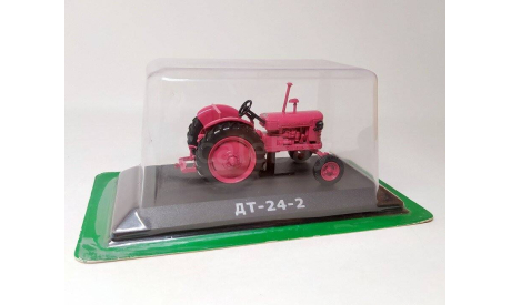 Трактор ДТ-24-2 (красный) Hachette  Б.10322, масштабная модель, scale43