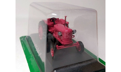 Трактор ДТ-24-2 (красный) Hachette  Б.10322, масштабная модель, scale43