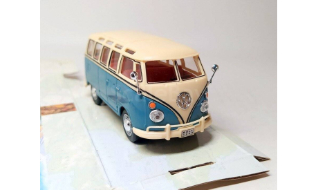 Volkswagen VW Bus Samba (синий/бежевый) Фольксваген Cararama  Б.10496, масштабная модель, Bauer/Cararama/Hongwell, scale43