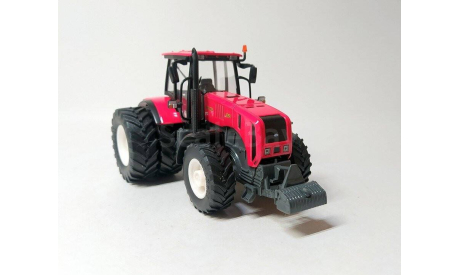 Трактор МТЗ-3522 ’Беларус’ (красный) ТД ’МТЗ-ЕлАЗ’  Б.10577, масштабная модель трактора, Торговый дом МТЗ-ЕлАЗ, scale43