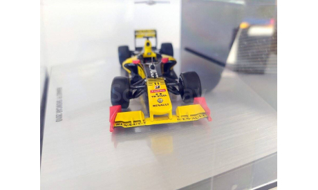 Renault F1 showcar 2010 (жёлтый/чёрный) Norev  Б.10859, масштабная модель, scale43