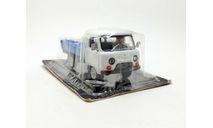УАЗ-452Д бортовой (белый/голубой) DeAgostini  Б.11728, масштабная модель, scale43