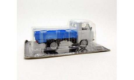 УАЗ-452Д бортовой (белый/голубой) DeAgostini  Б.11728, масштабная модель, scale43