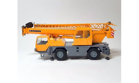 1:50 Автокран Liebherr LTM1030 / 2 (оранжевый) Либхер Conrad  Б.3517, масштабная модель трактора, scale50