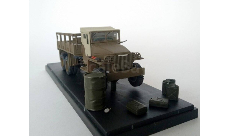 Studebaker US6 бортовой с бочкой и канистрами (зелёный) Студебеккер Miniclassic  СС.6740, масштабная модель, scale43