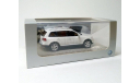 Volkswagen Touareg (белый) Фольксваген Minichamps  Б.7232, масштабная модель, scale43