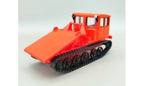 Трактор трелёвочный ТДТ-60 (красный) Hachette  М.0066, масштабная модель, scale43