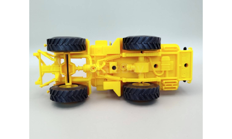 Трактор К-700 ’Кировец’ (жёлтый) Hachette  М.0068, масштабная модель, ВТЗ, scale43