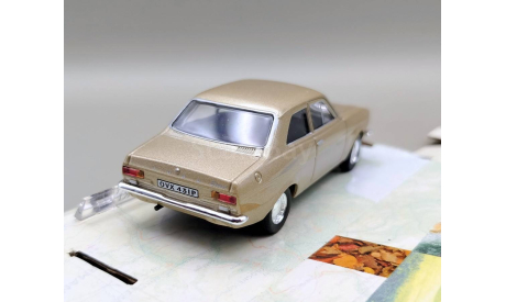Ford Escort MKII (золотой) Форд Cararama  М.0482, масштабная модель, Bauer/Cararama/Hongwell, scale43