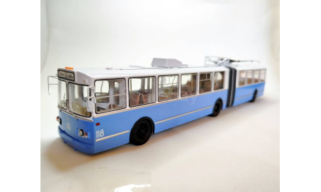 Троллейбус ЗИУ-10 / ЗИУ-683 (белый/голубой) Start Scale Model М.0545, масштабная модель, Start Scale Models (SSM), scale43