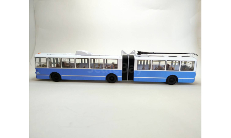 Троллейбус ЗИУ-10 / ЗИУ-683 (белый/голубой) Start Scale Model М.0545, масштабная модель, Start Scale Models (SSM), scale43