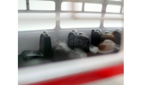 Автобус ЛАЗ-695Е (белый/красный) ClassicBus М.0557, масштабная модель, scale43