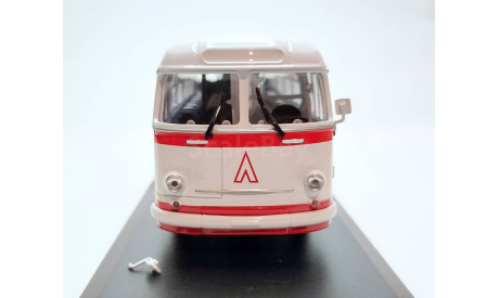 Автобус ЛАЗ-695Е (белый/красный) ClassicBus М.0557, масштабная модель, scale43