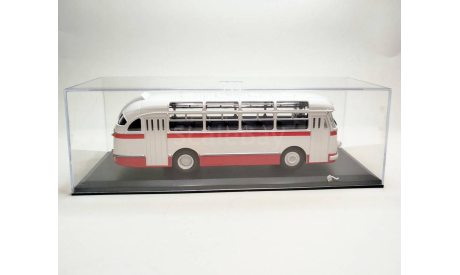 Автобус ЛАЗ-695Е (белый/красный) ClassicBus М.0557, масштабная модель, scale43